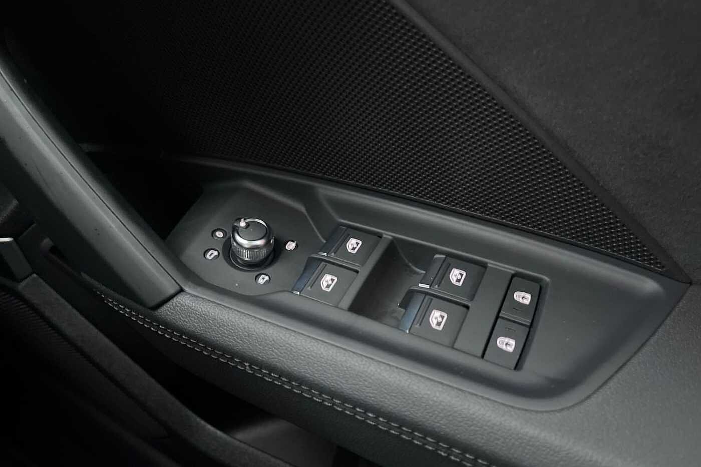 Used Audi RS3 2024 for sale - 77388501: Photo 13