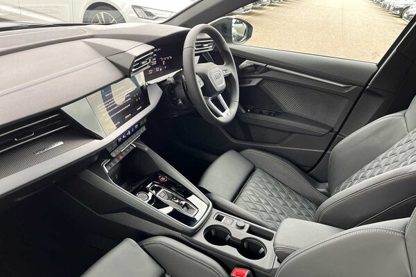 Used Audi A3 2024 for sale - 76190619: Photo 2