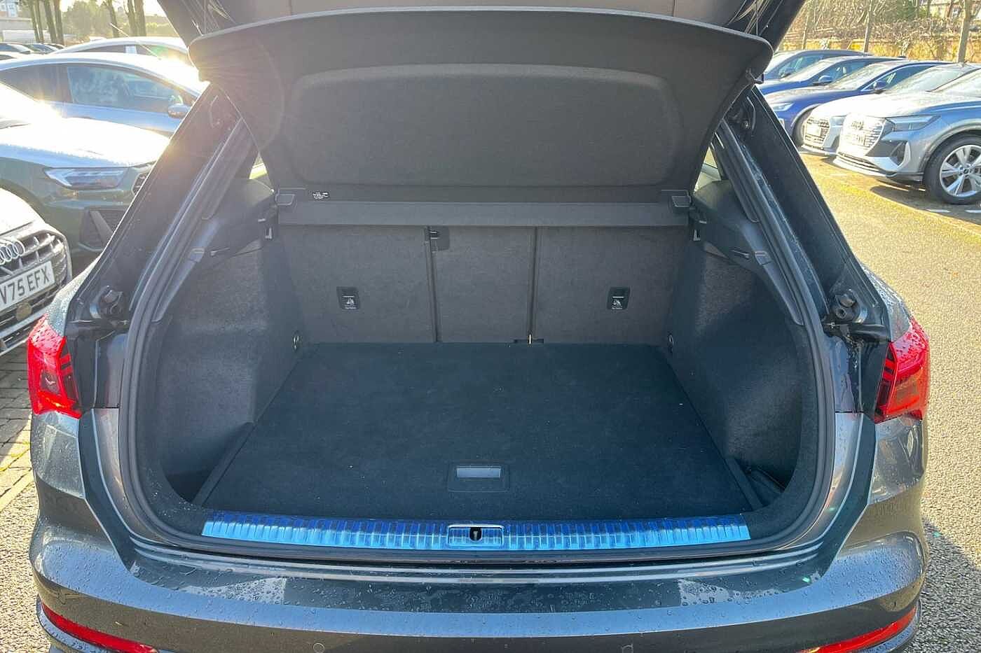 Used Audi Q3 2022 for sale - 77163993: Photo 11