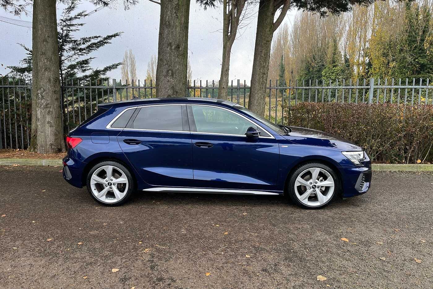 Used Audi A3 2023 for sale - 76419855: Photo 4