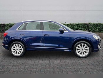 Used Audi Q3 2022 for sale - 77124420: Photo