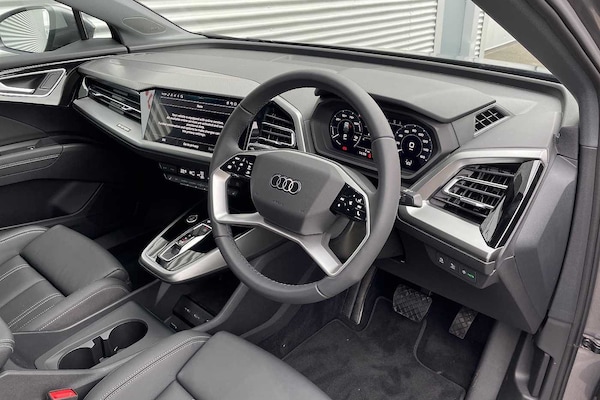 Used Audi Q4 e-tron 2024 for sale - 70471686: Photo 6