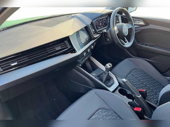 Used Audi A1 2020 for sale - 76800360: Photo