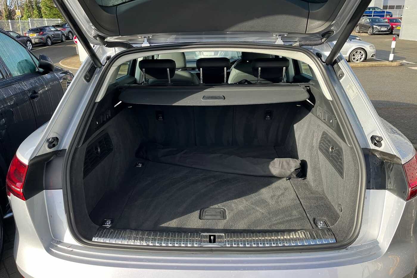 Used Audi e-tron 2020 for sale - 77910626: Photo 11