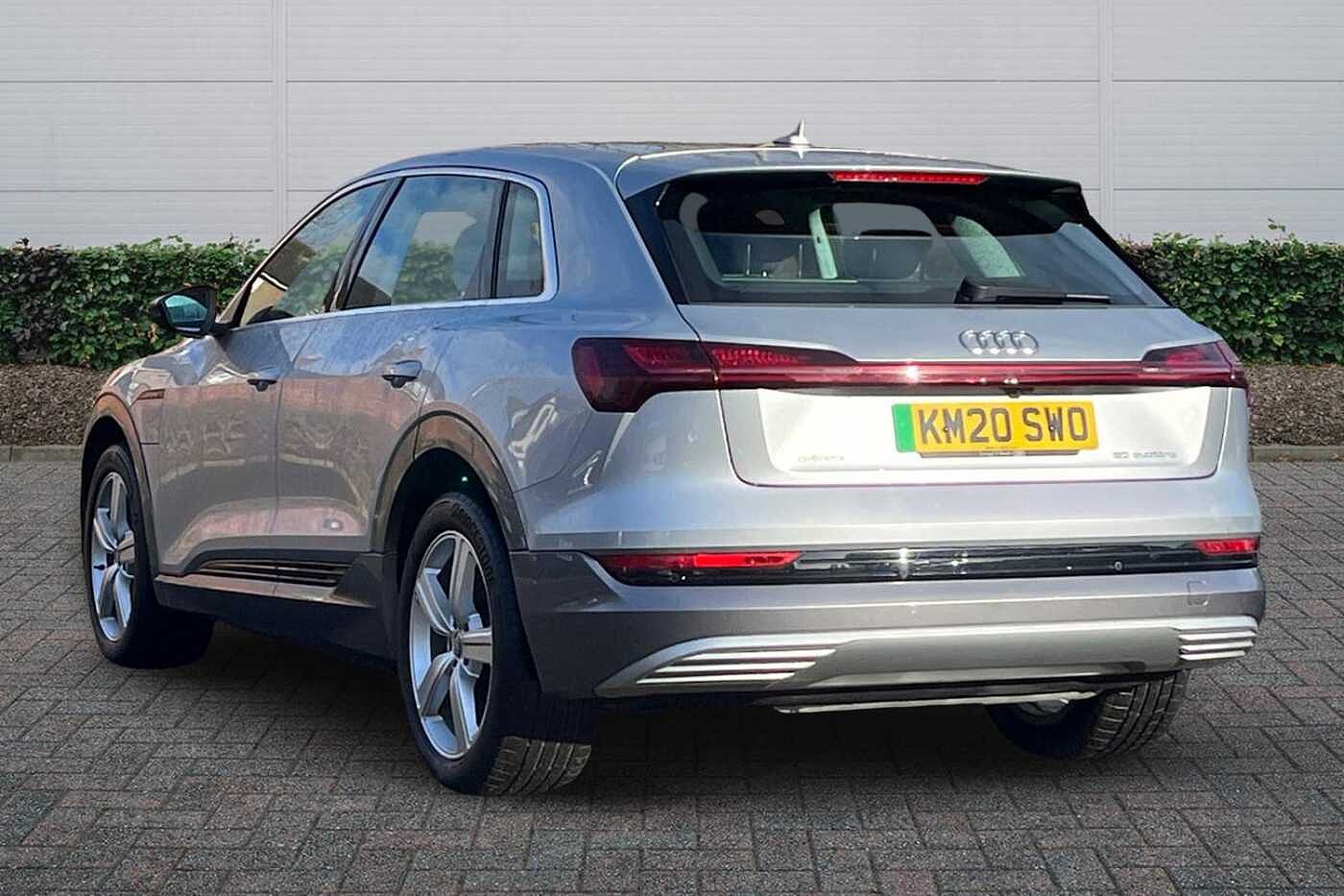 Used Audi e-tron 2020 for sale - 77910626: Photo 3