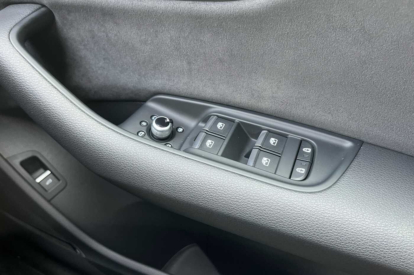 Used Audi Q7 2023 for sale - 76190610: Photo 13