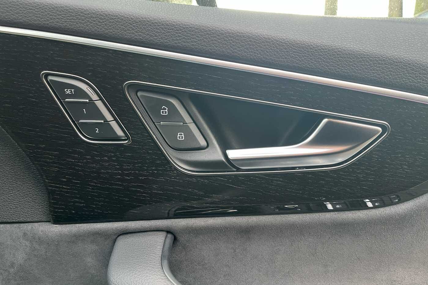 Used Audi Q7 2023 for sale - 76190610: Photo 14