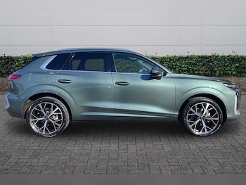 Used Audi Q3 2026 for sale - 78008598: Photo