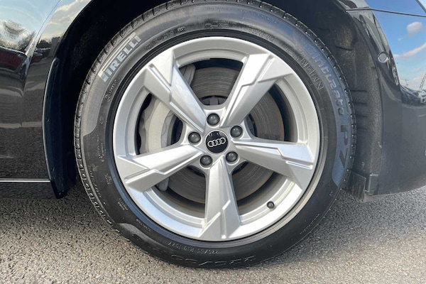Used Audi A6 Avant 2025 for sale - 74111777: Photo 5
