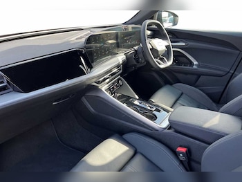 Used Audi Q5 2025 for sale - 79170597: Photo