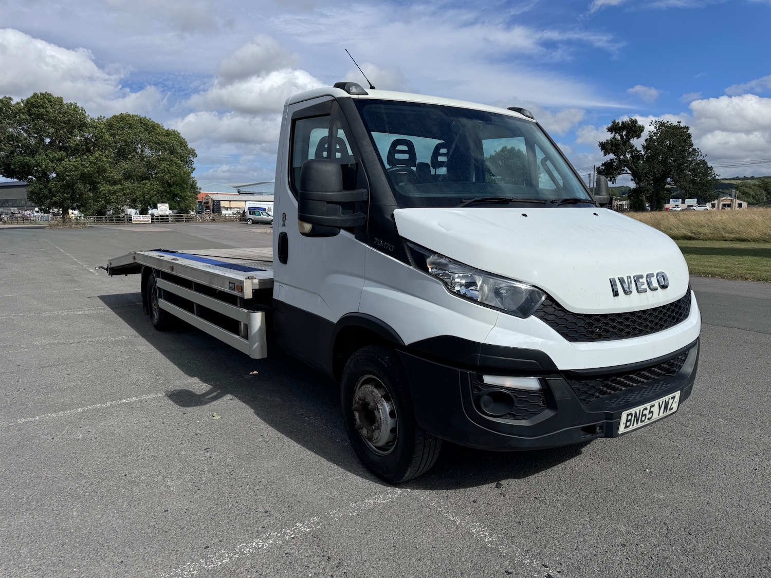 Used Iveco Daily 2015 for sale - 76541532: Photo 2