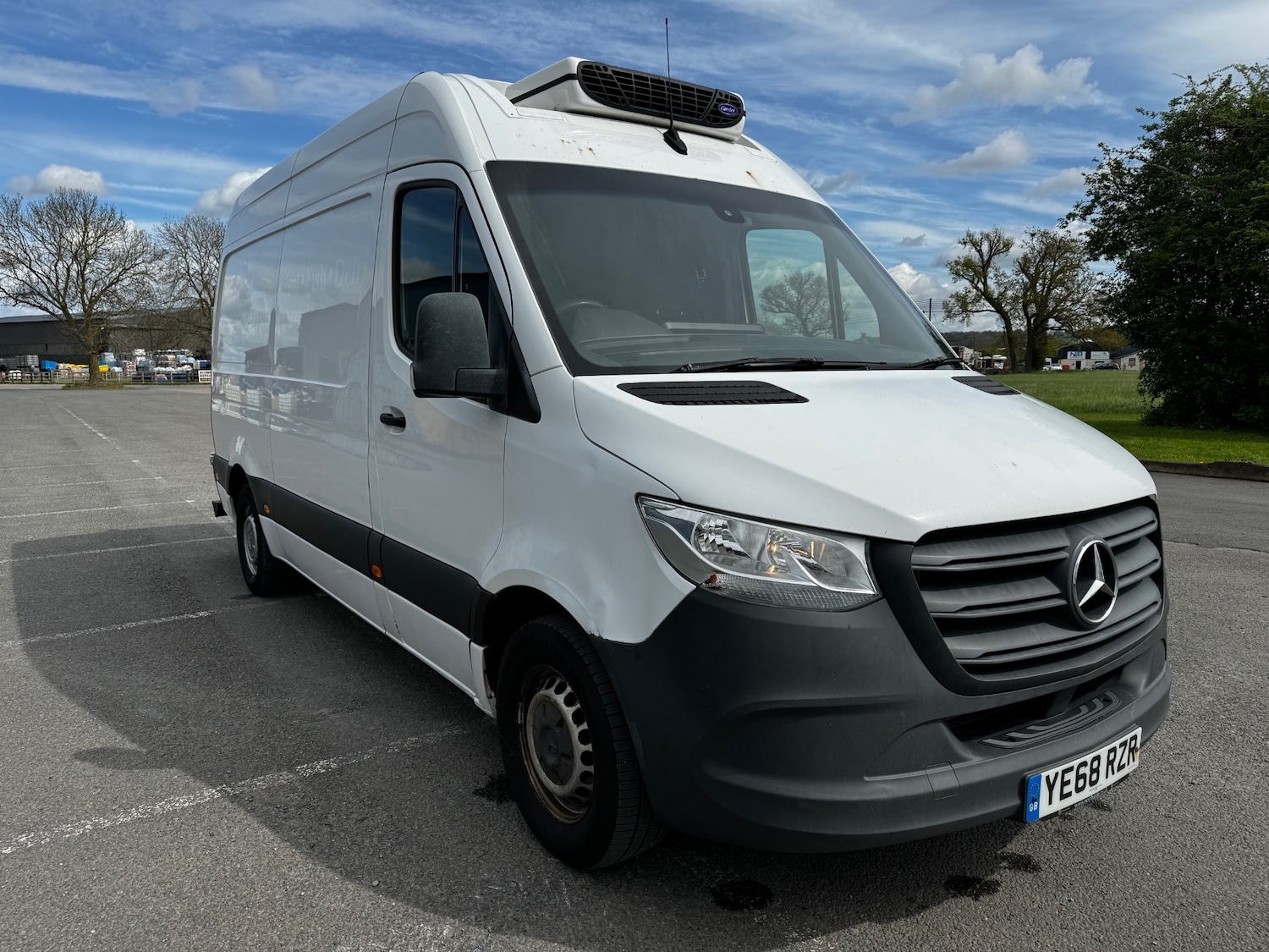 Used Mercedes-Benz Sprinter 2018 for sale - 70686895: Photo 2
