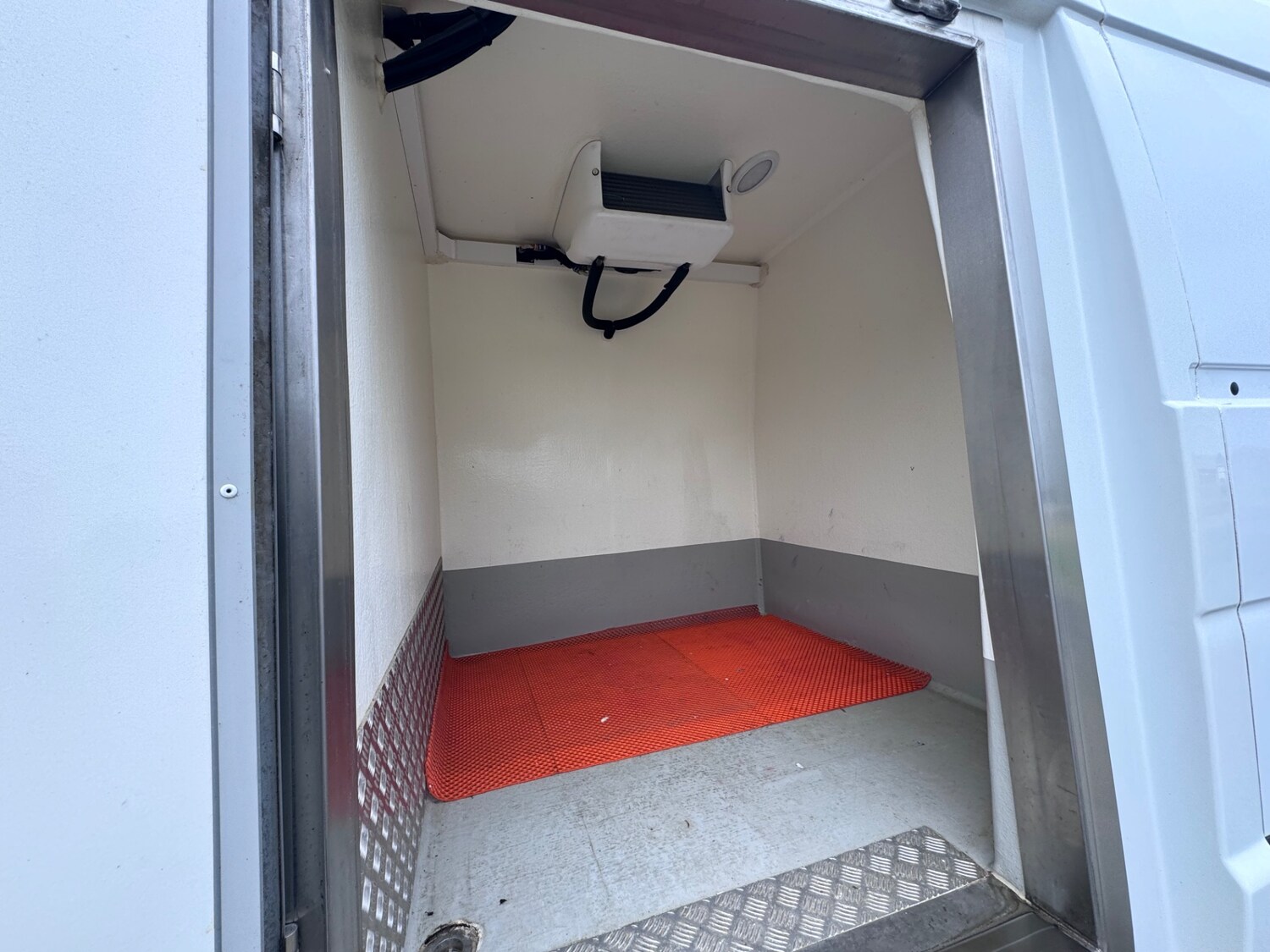 Used Nissan NV400 2020 for sale - 76541509: Photo 14