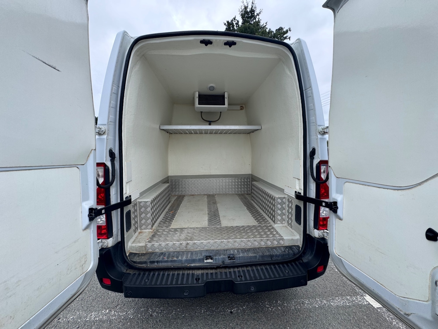 Used Nissan NV400 2020 for sale - 76541509: Photo 21