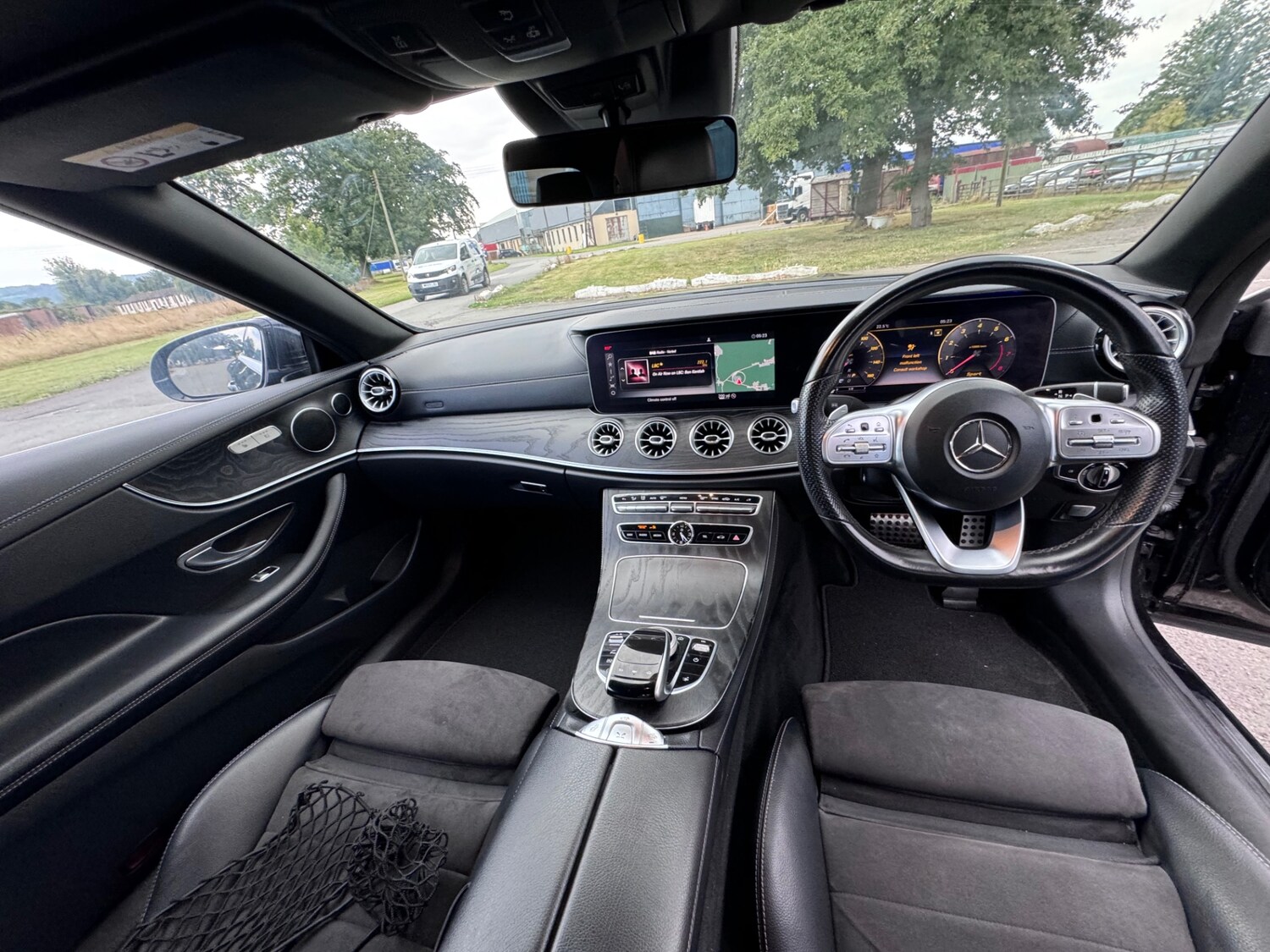 Used Mercedes-Benz E Class 2018 for sale - 72090578: Photo 19