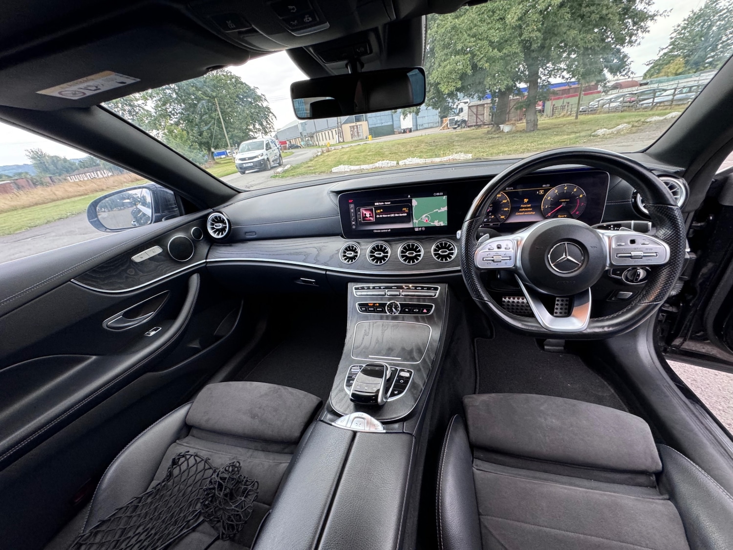 Used Mercedes-Benz E Class 2018 for sale - 76541495: Photo 21