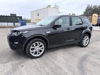 Used Land Rover Discovery Sport 2015 for sale - 78825872: Photo