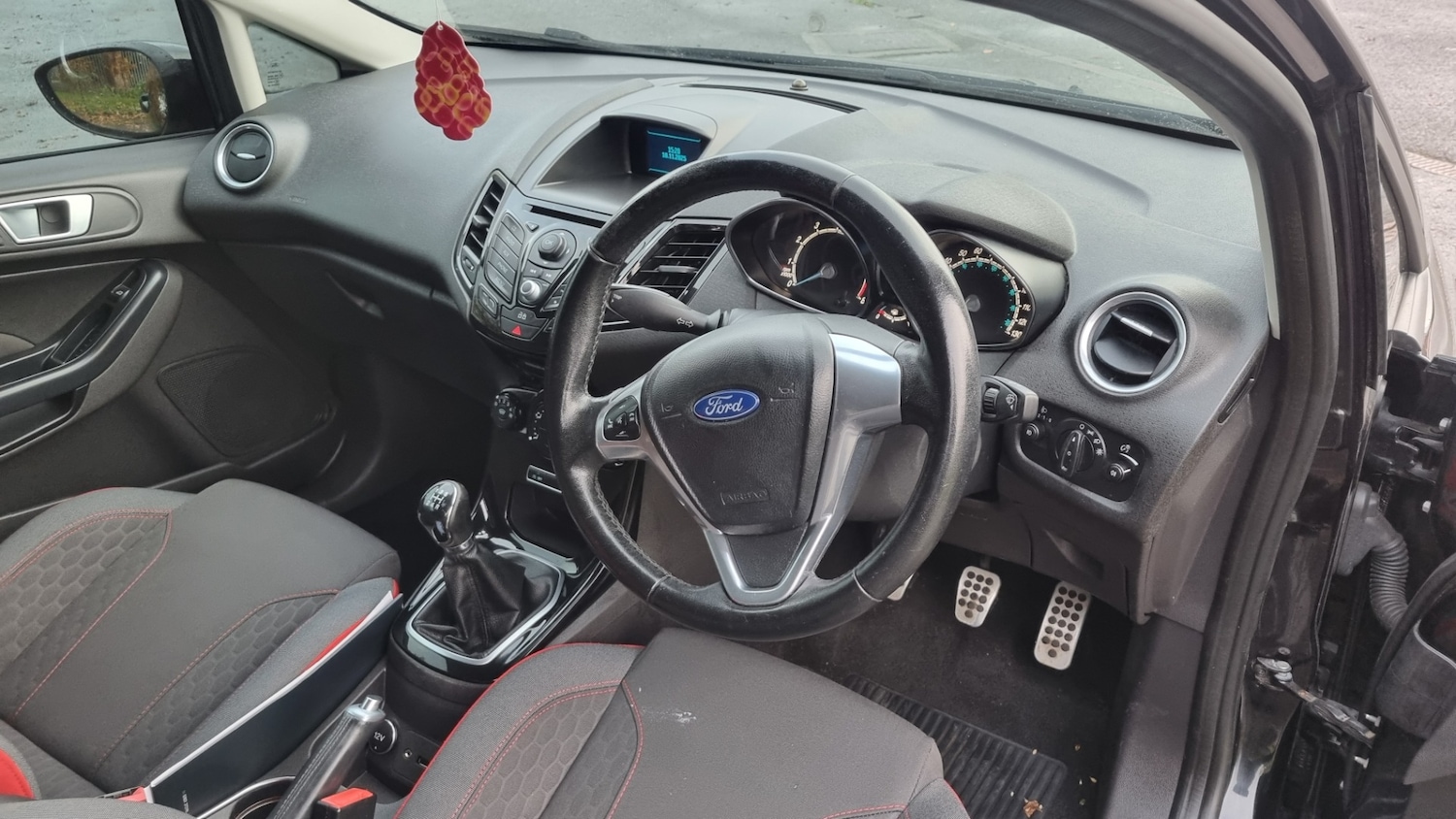 Used Ford Fiesta 2013 for sale - 76534321: Photo 10
