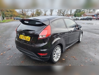 Used Ford Fiesta 2013 for sale - 76534321: Photo