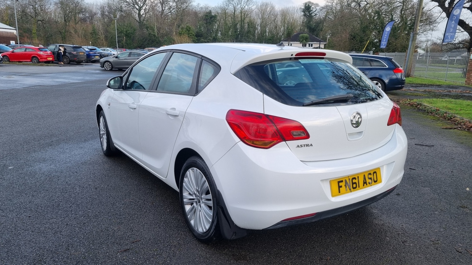 Used Vauxhall Astra 2011 for sale - 77339667: Photo 8