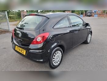 Used Vauxhall Corsa 2014 for sale - 79082225: Photo