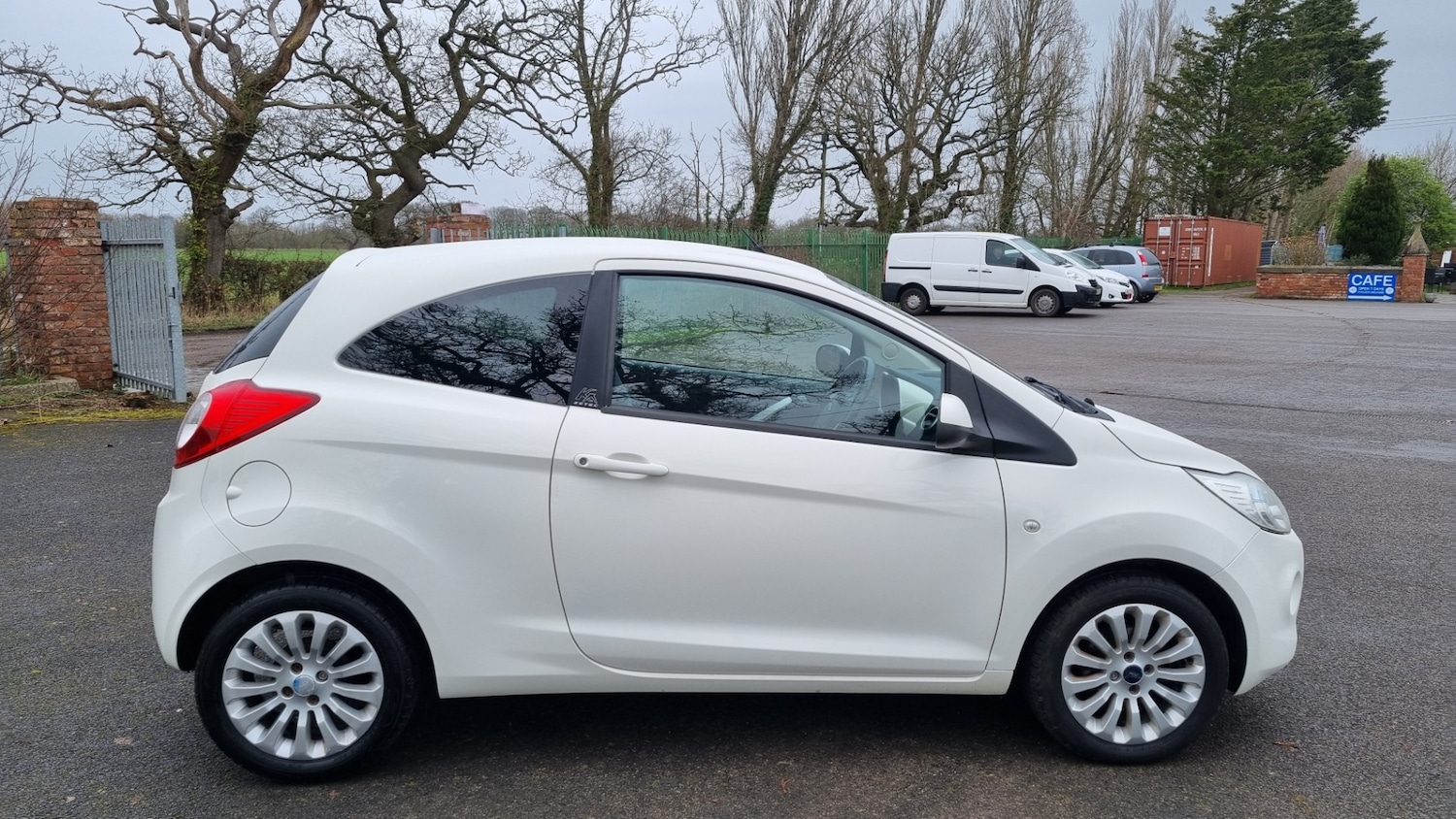 Used Ford Ka 2014 for sale - 77679177: Photo 8