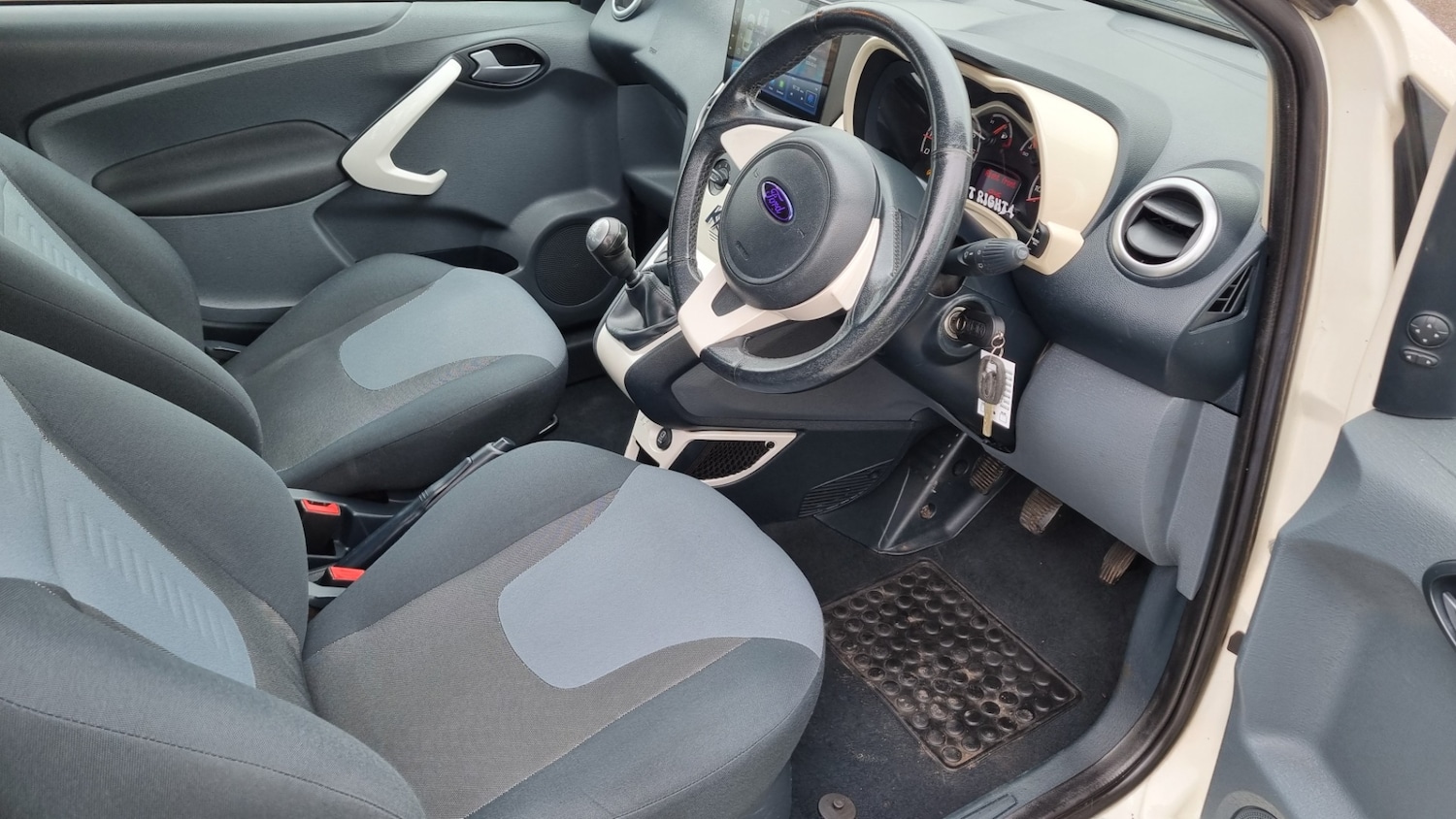 Used Ford Ka 2014 for sale - 77679177: Photo 9