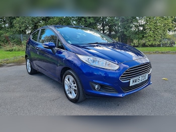Used Ford Fiesta 2015 for sale - 76027809: Photo