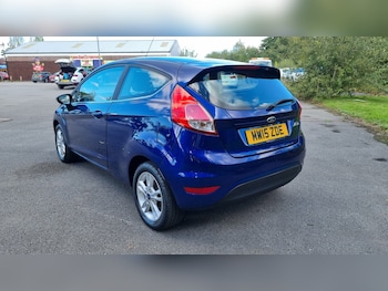 Used Ford Fiesta 2015 for sale - 76027809: Photo