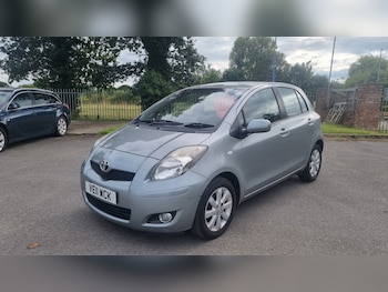 Used Toyota Yaris 2011 for sale - 75173462: Photo