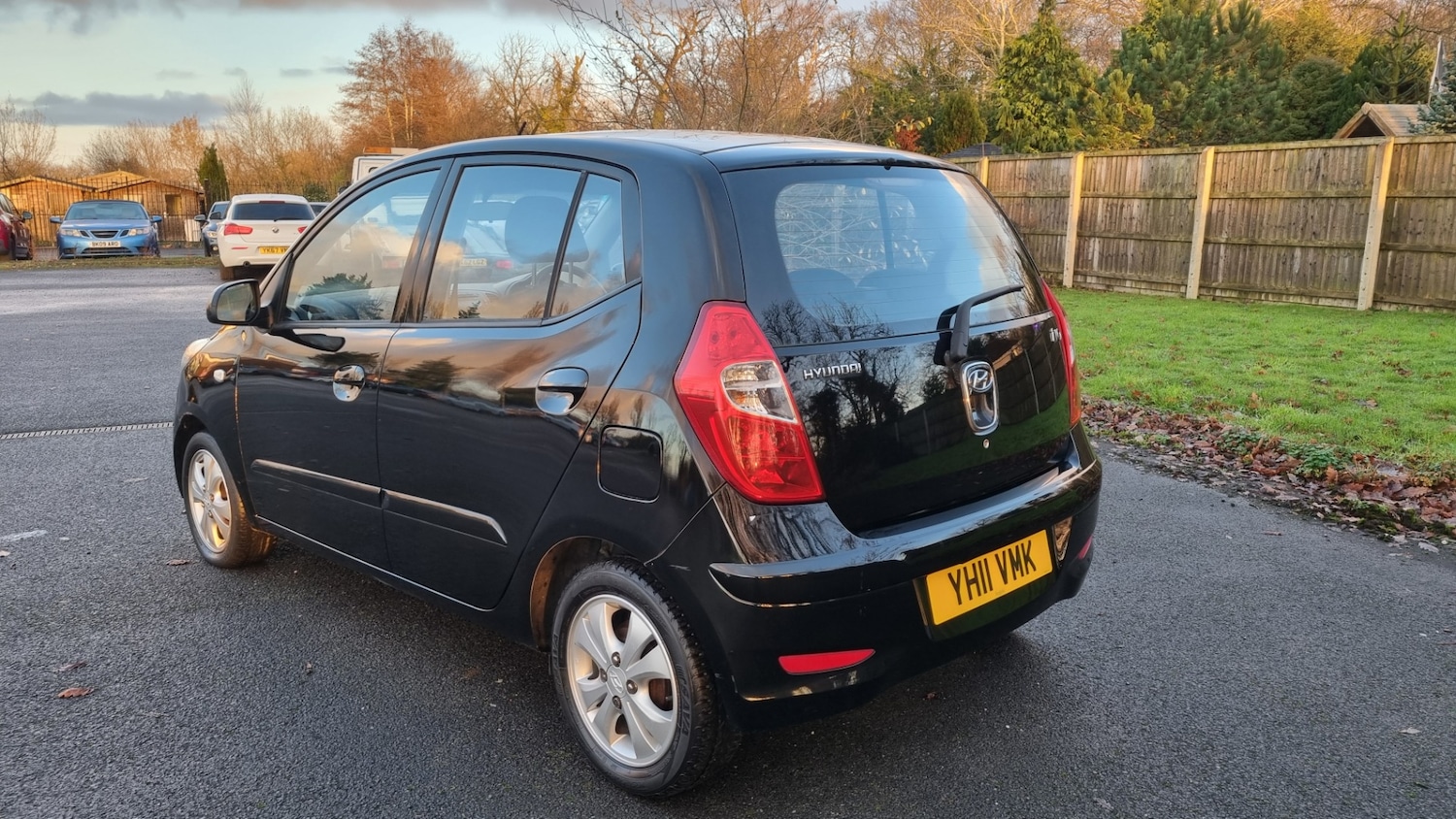 Used Hyundai i10 2011 for sale - 76960429: Photo 2