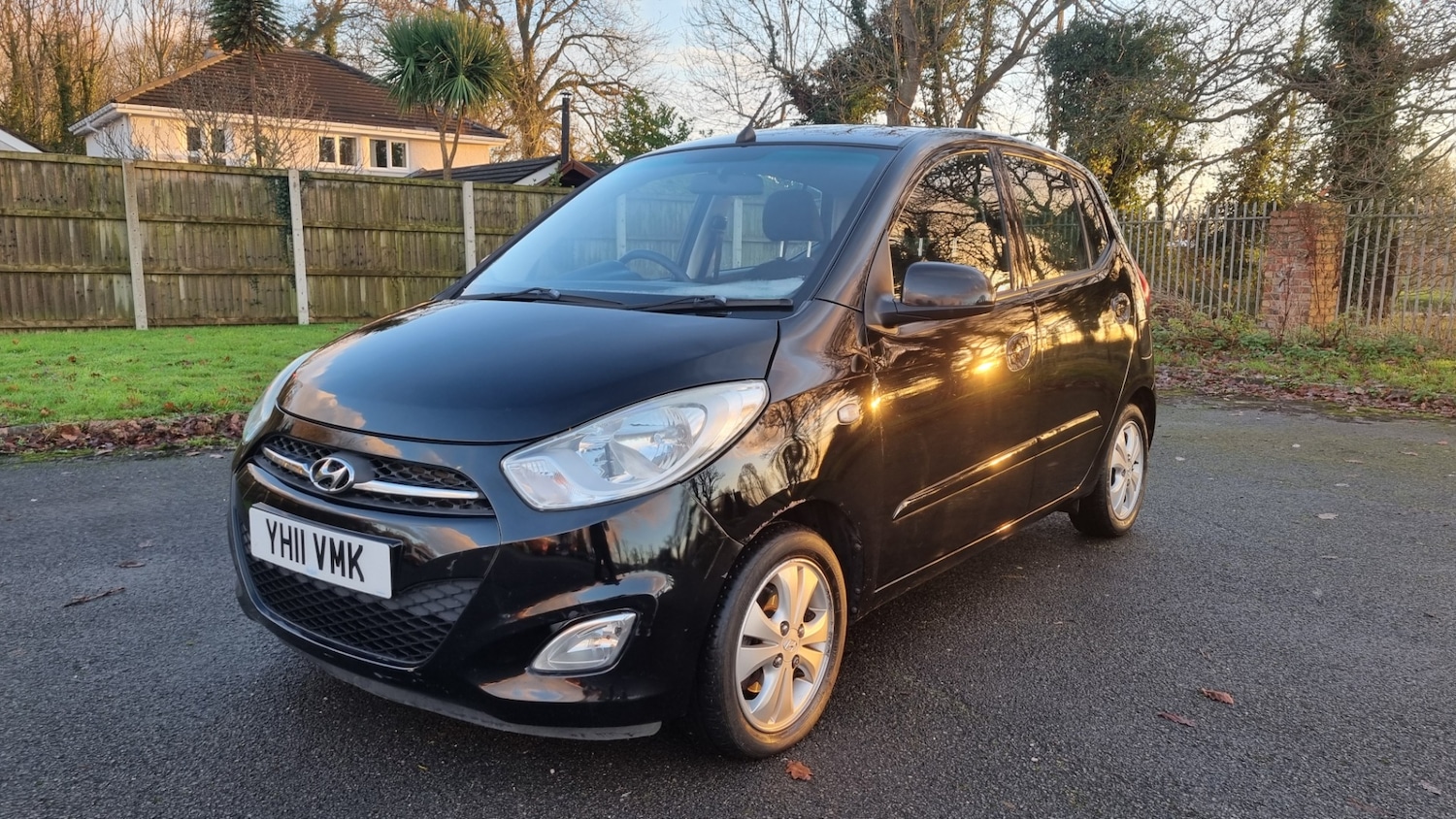 Used Hyundai i10 2011 for sale - 76960429: Photo 6