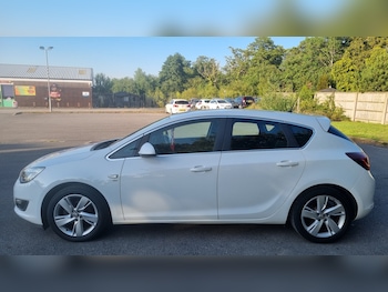 Used Vauxhall Astra 2012 for sale - 79151360: Photo