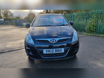 Used Hyundai i20 2012 for sale - 76244741: Photo