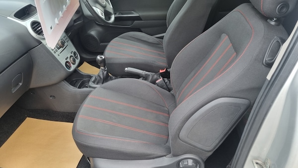 Used Vauxhall Corsa 2010 for sale - 76128862: Photo 10