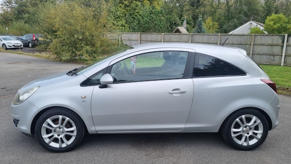 Used Vauxhall Corsa 2010 for sale - 76128862: Photo 8