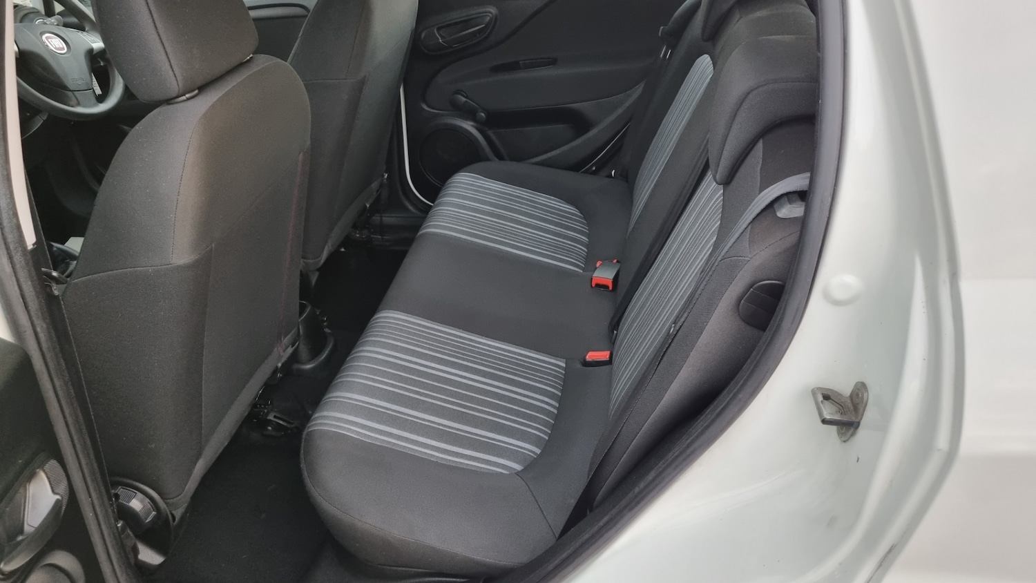 Used Fiat Punto Evo 2011 for sale - 76641208: Photo 11