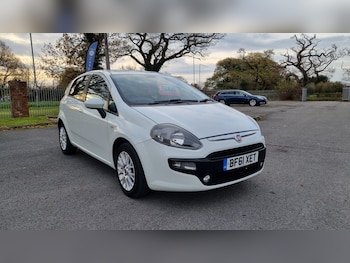 2011 (61) - 1.2 MyLife 5dr