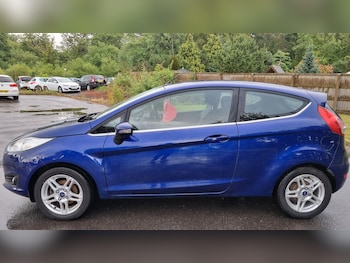 Used Ford Fiesta 2013 for sale - 78508125: Photo