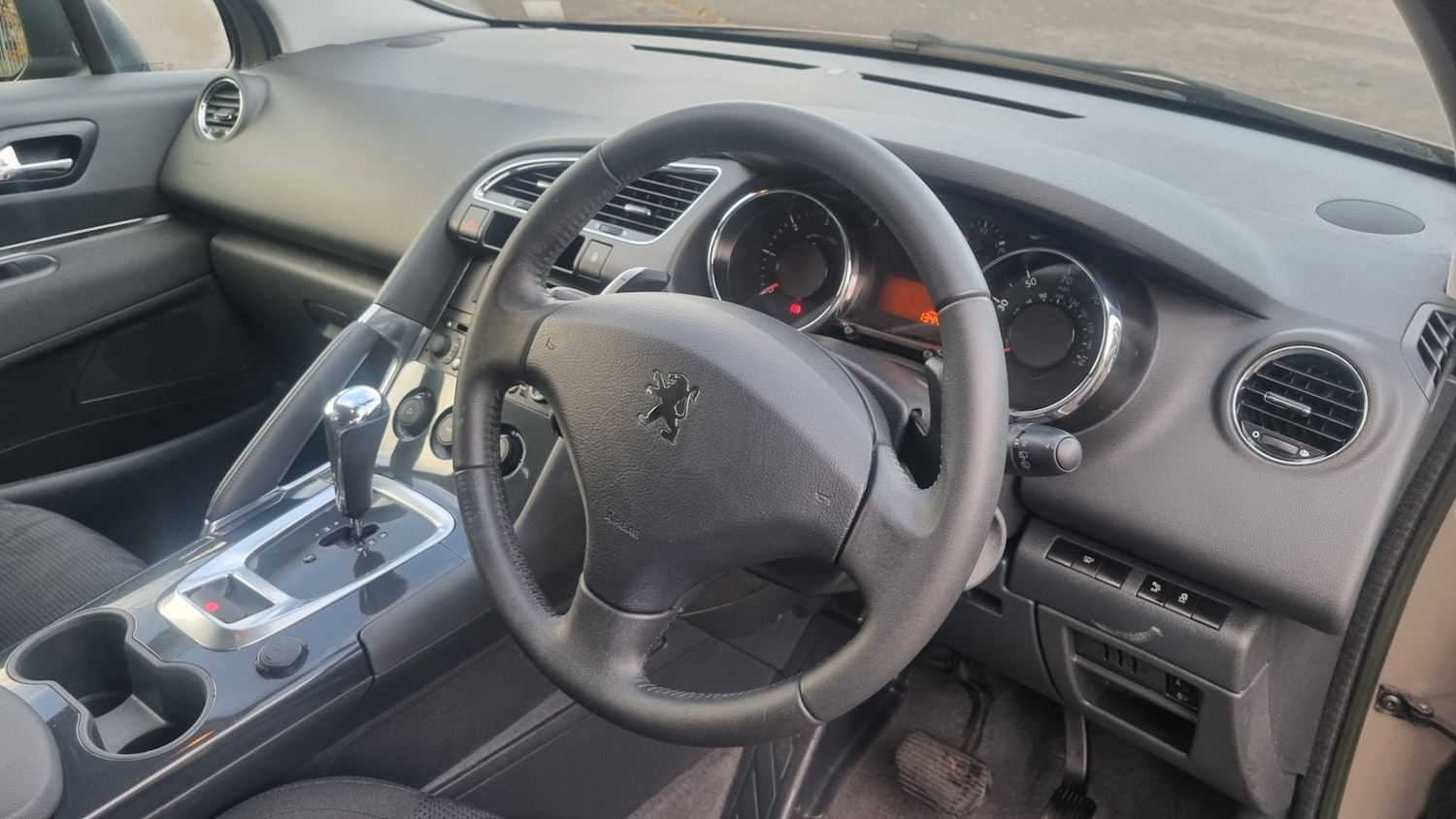 Used Peugeot 3008 2013 for sale - 76505158: Photo 11