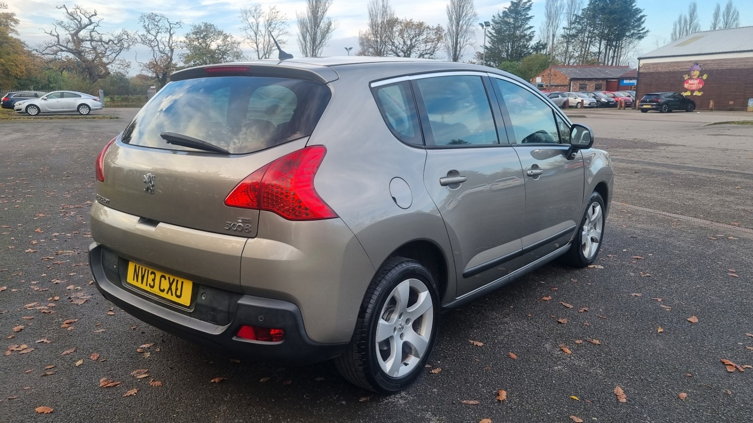 Used Peugeot 3008 2013 for sale - 76505158: Photo 2