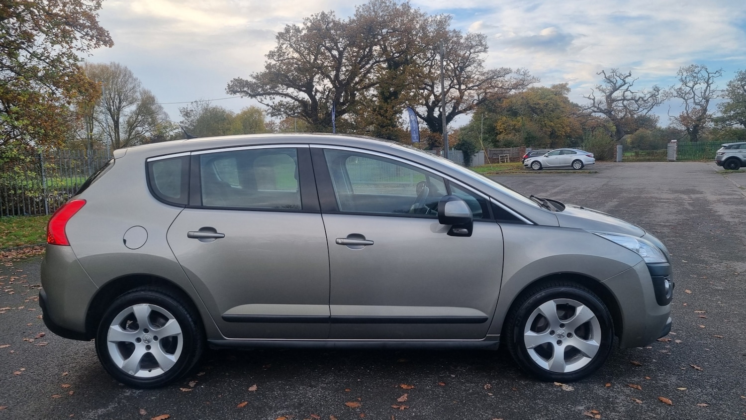 Used Peugeot 3008 2013 for sale - 76505158: Photo 3
