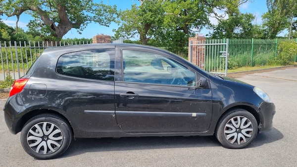 Used Renault Clio 2007 for sale - 74502017: Photo 8