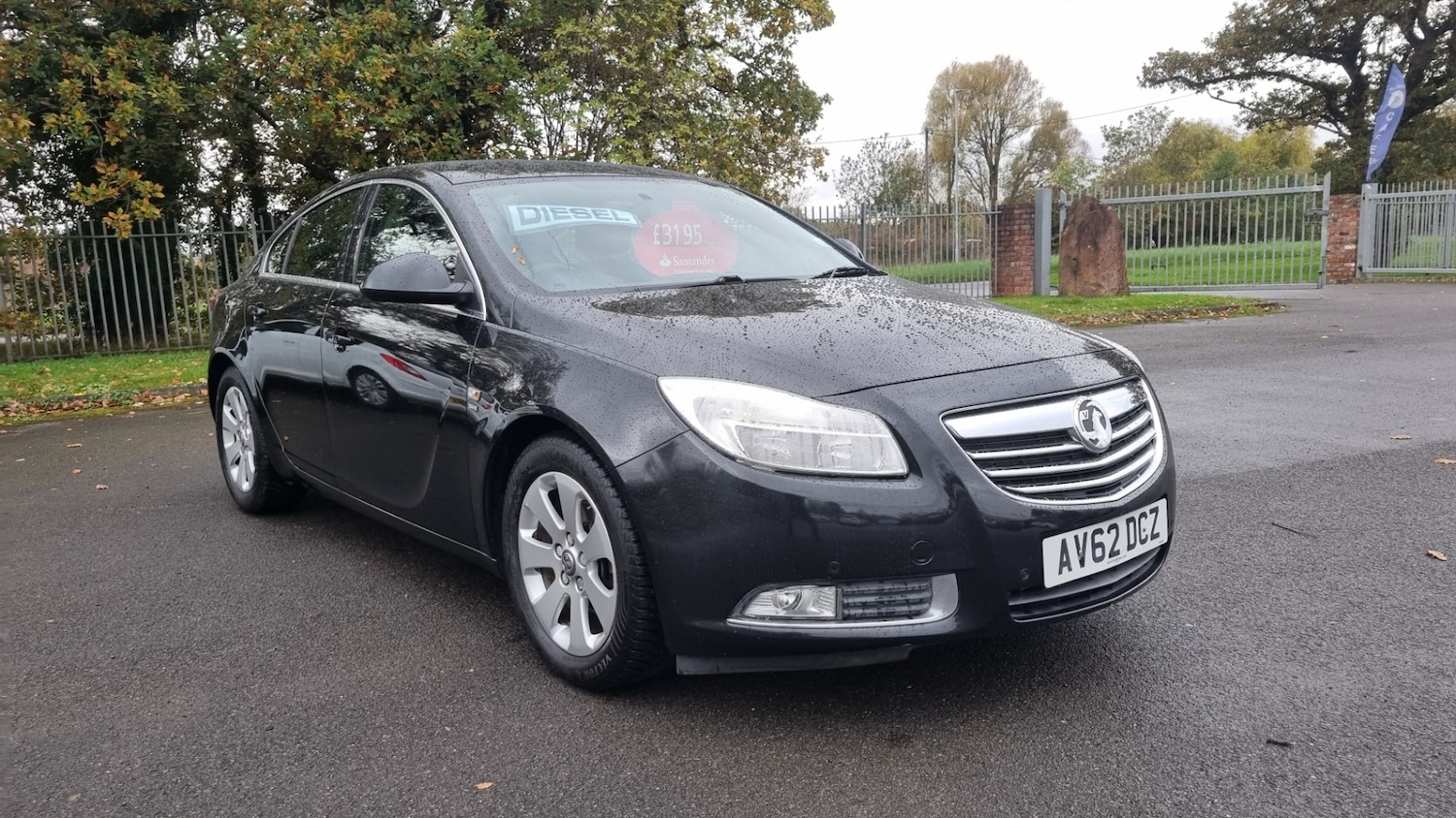Used Vauxhall Insignia 2012 for sale - 76404494: Photo 1