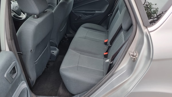 Used Ford Fiesta 2010 for sale - 75413229: Photo 11