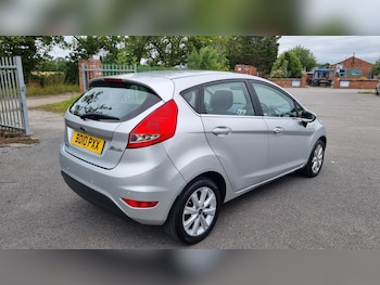 Used Ford Fiesta 2010 for sale - 75413229: Photo