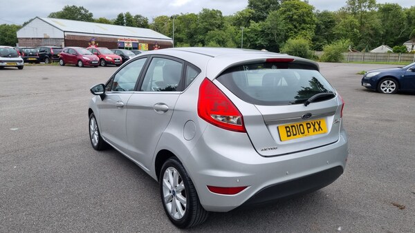 Used Ford Fiesta 2010 for sale - 75413229: Photo 7