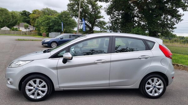 Used Ford Fiesta 2010 for sale - 75413229: Photo 8