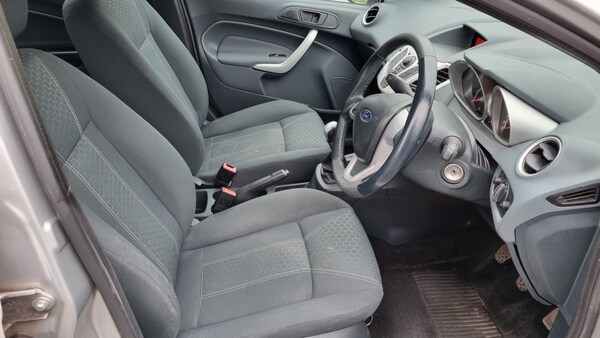 Used Ford Fiesta 2010 for sale - 75413229: Photo 9