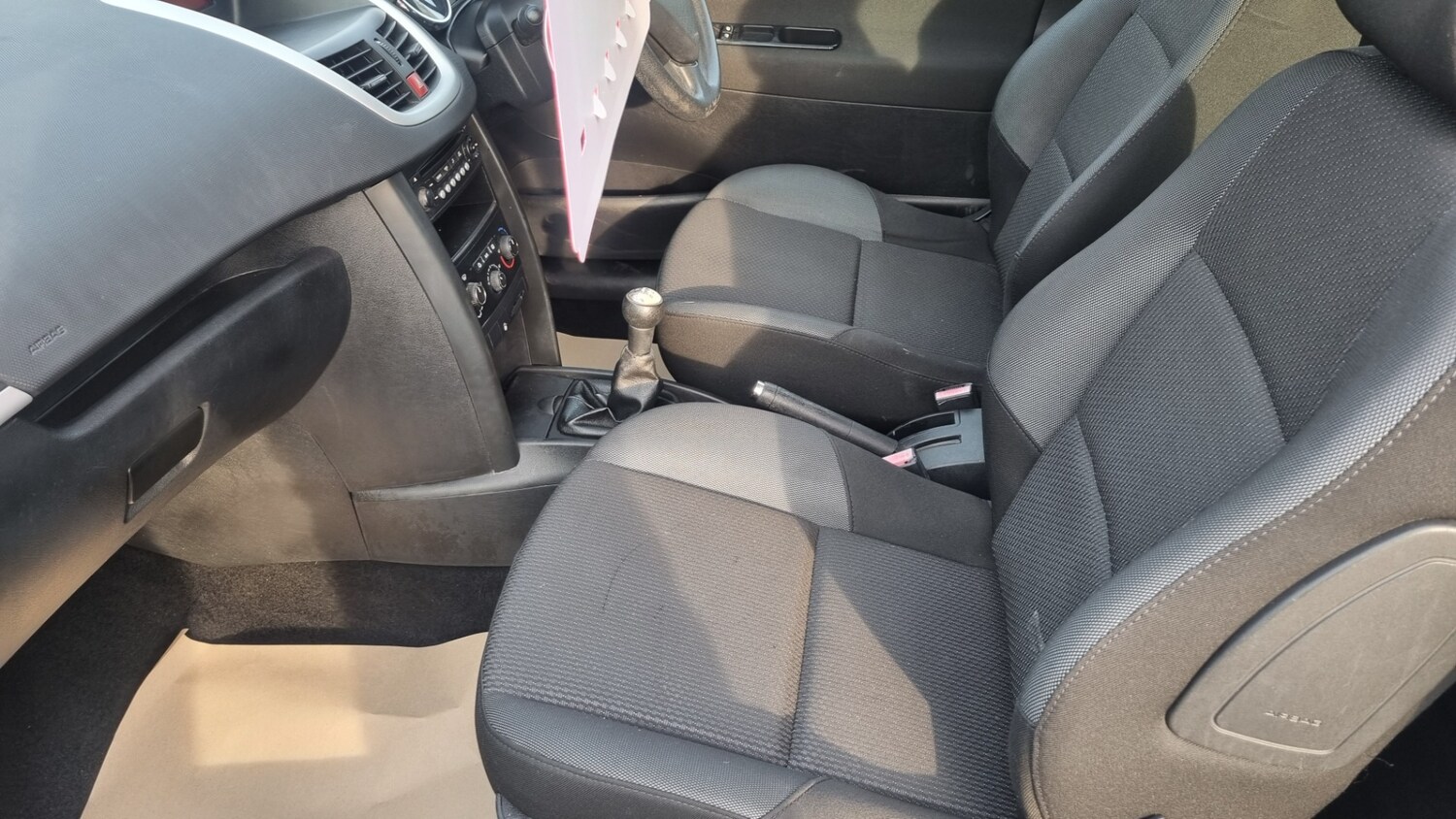 Used Peugeot 207 2010 for sale - 77951050: Photo 10